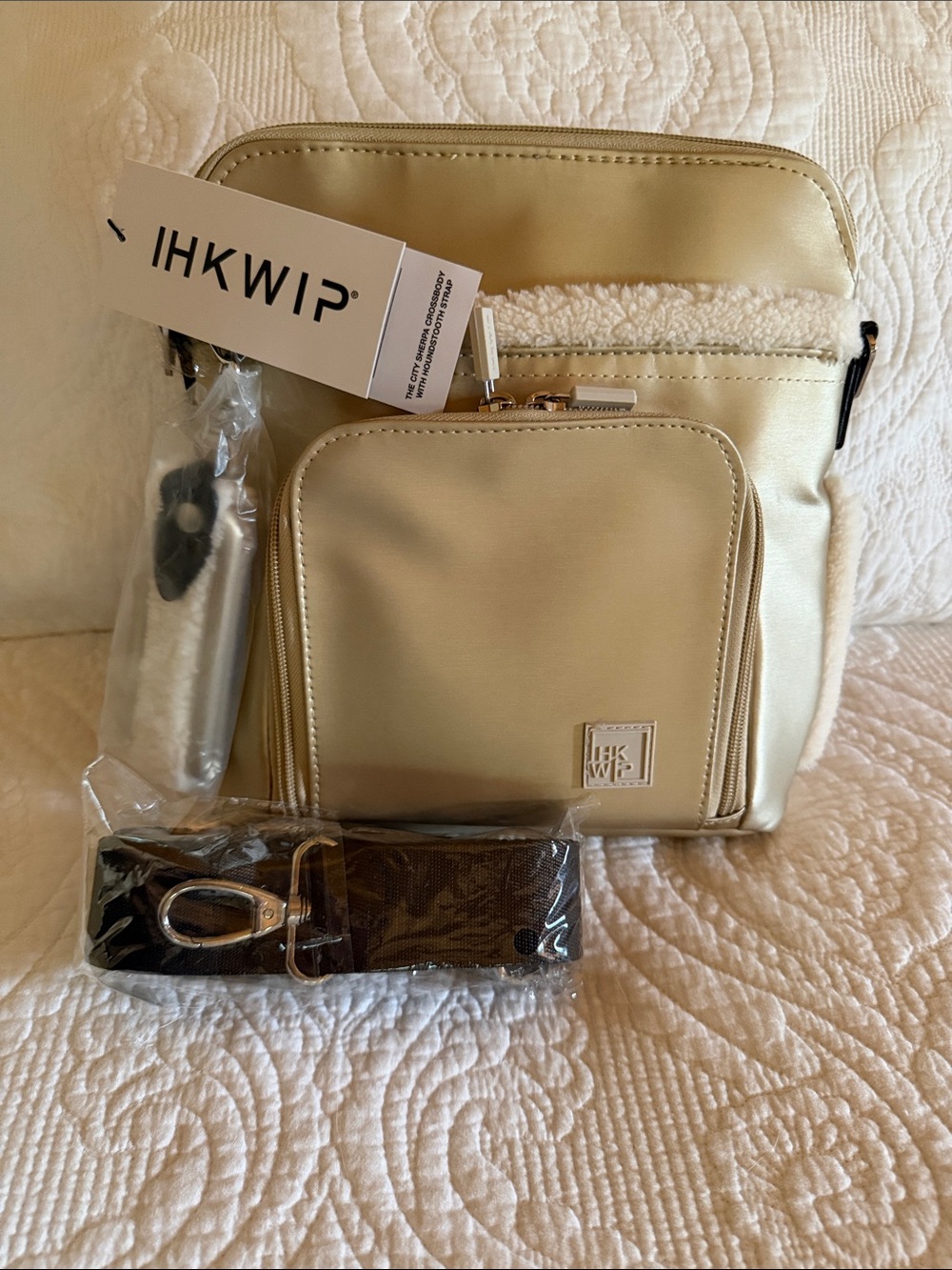 Gold Crossbody Bag with Shearling Trim - Picture 2 of 7